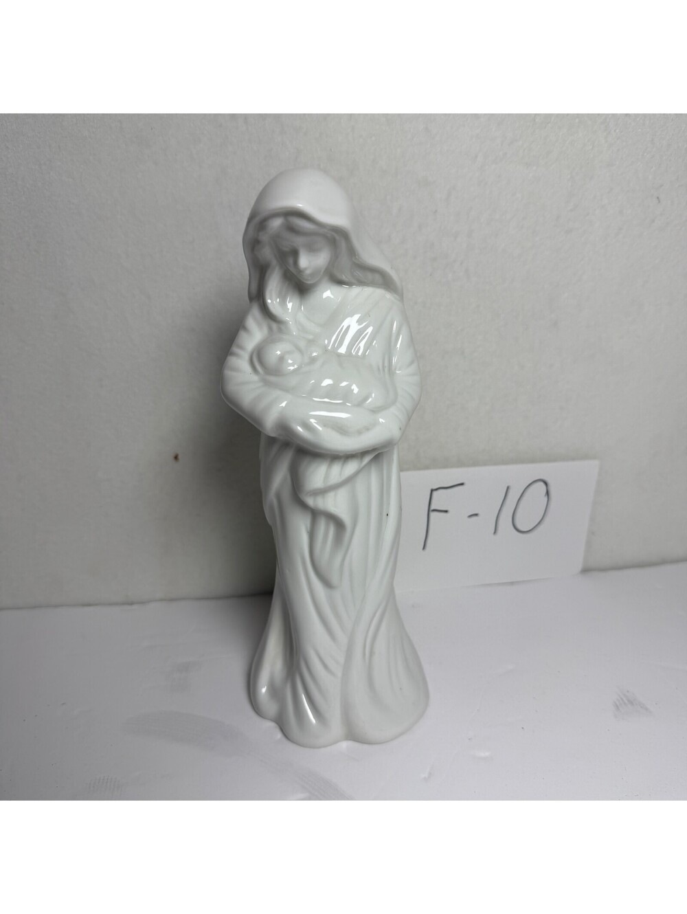 Vintage 1988 House of Lloyd Madonna & Child Porcelain Figurine F-10